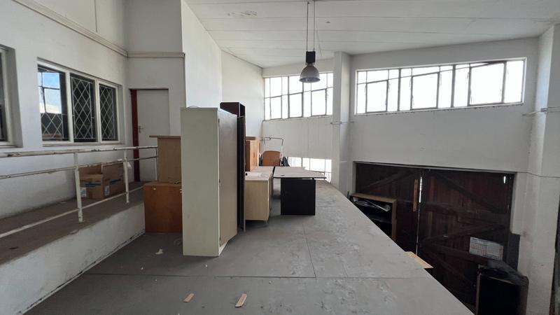 To Let commercial Property for Rent in Paarden Eiland Western Cape